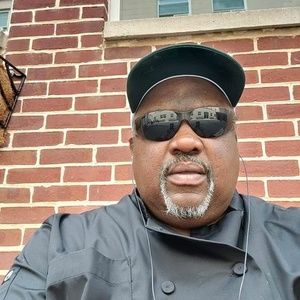 Meet your Posher, Cornelius